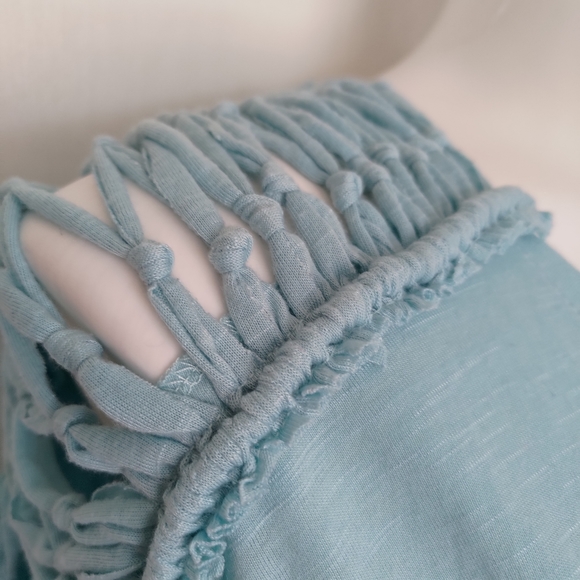 LB Light Blue Crochet Sleeve Tee sz 18/20 - Picture 5 of 6